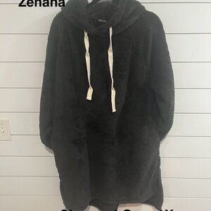Zenana Outfitters Black Fuzzy Hoodie